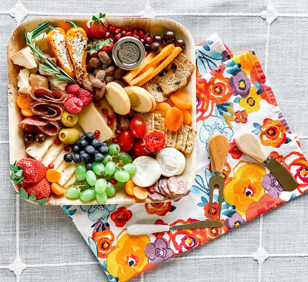 6" inch palm leaf plate square charcuterie